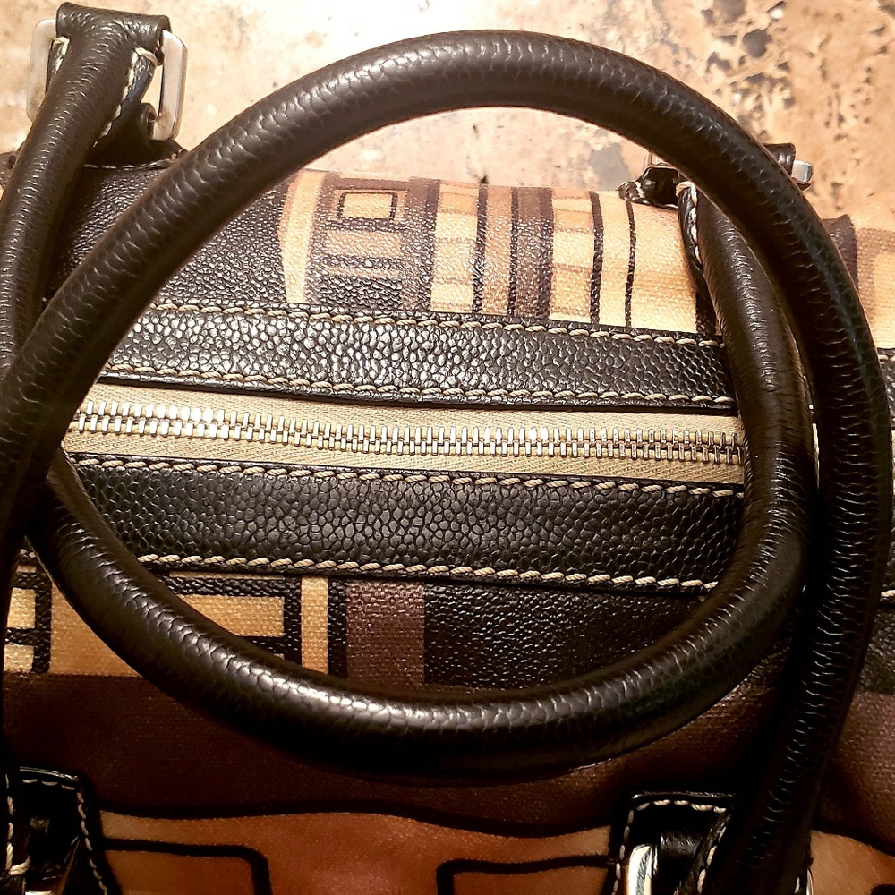 Authentic CHANEL Rare station train Bag PVC - Picture 3 of 8